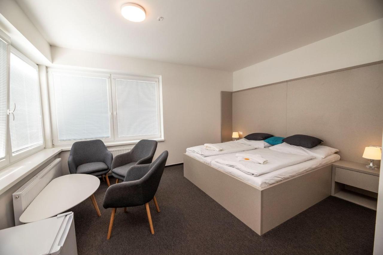 Hotel Rakovec Brno Extérieur photo
