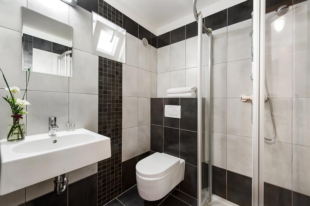 Hotel Rakovec Brno Extérieur photo