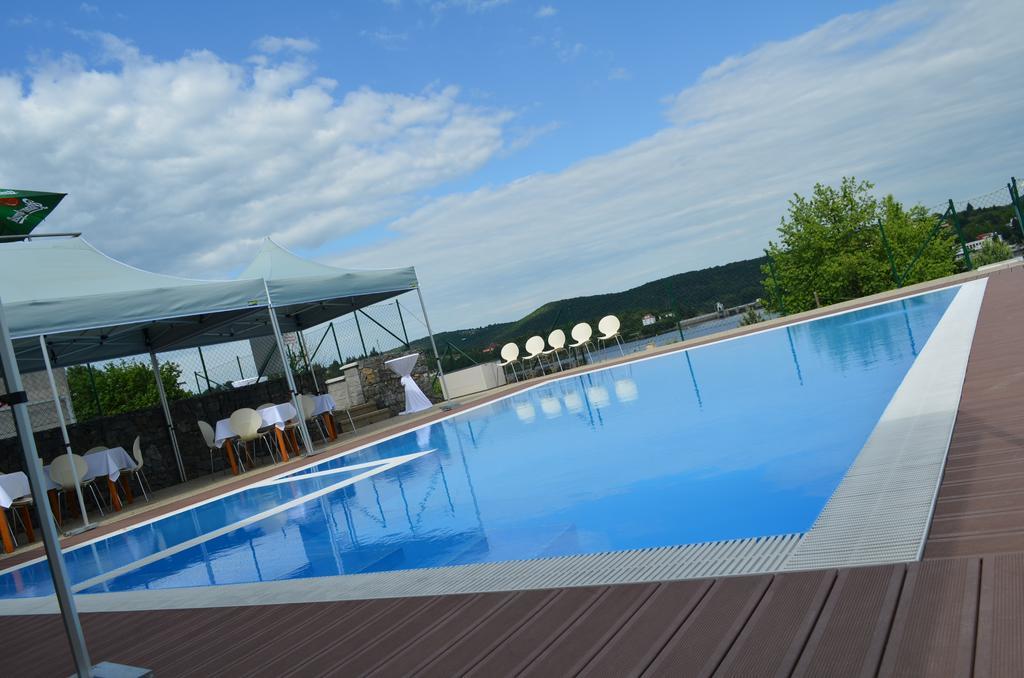 Hotel Rakovec Brno Extérieur photo